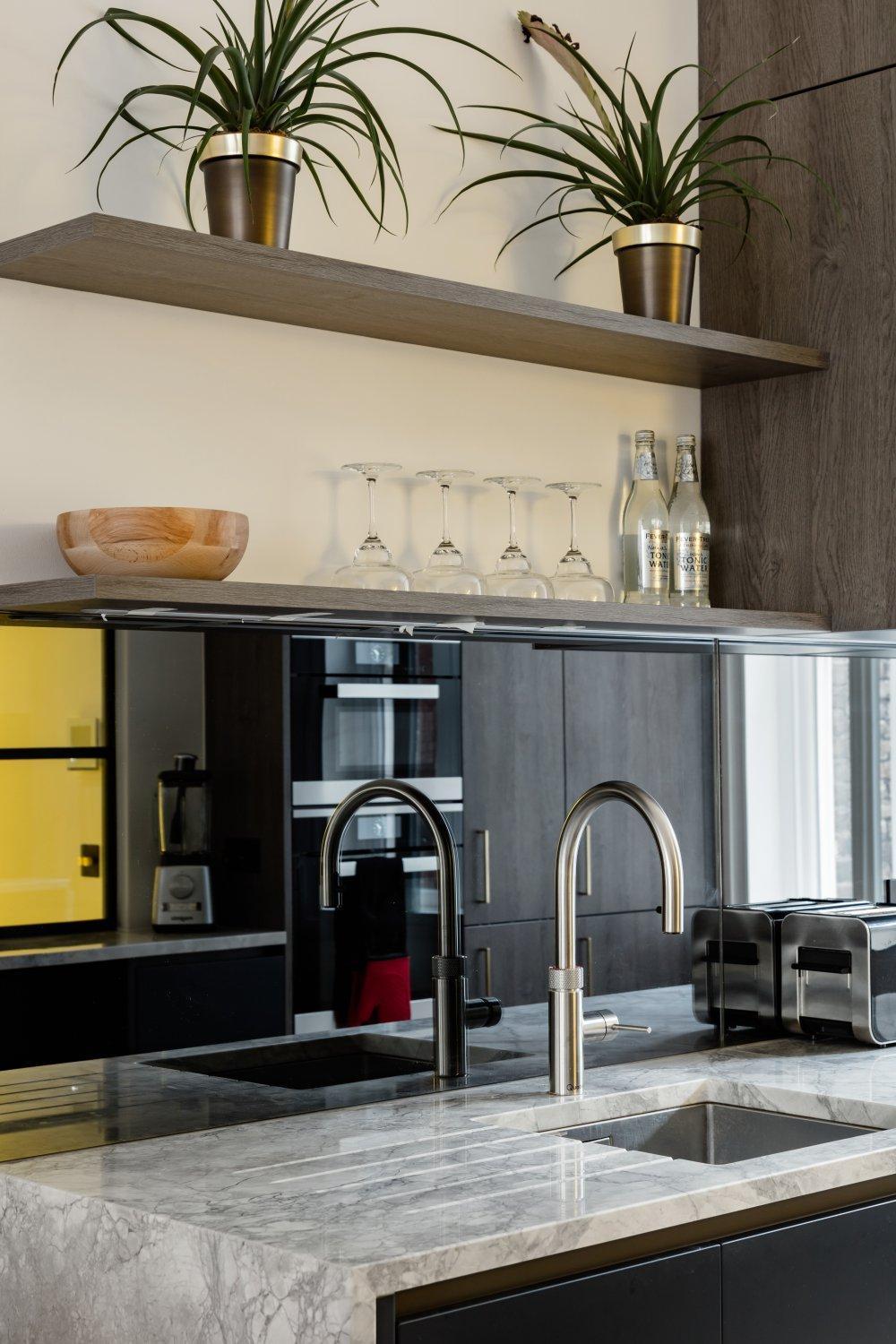 Modern Apartment & Rooms At Charing Cross London Exterior photo