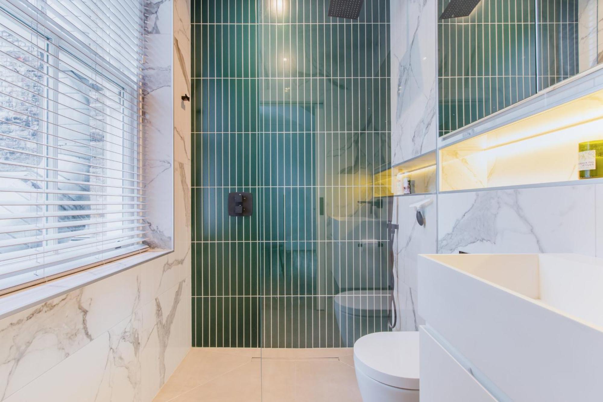 Modern Apartment & Rooms At Charing Cross London Exterior photo